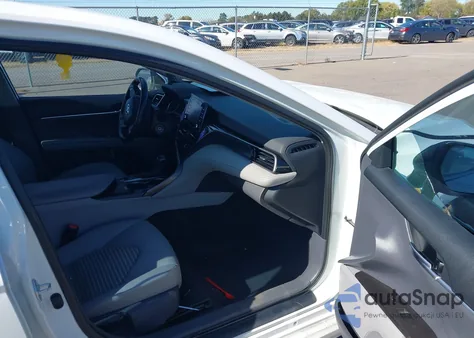 2021 Toyota Camry Se Awd z USA, uszkodzony, nr VIN 4T1G11BKXMU029922